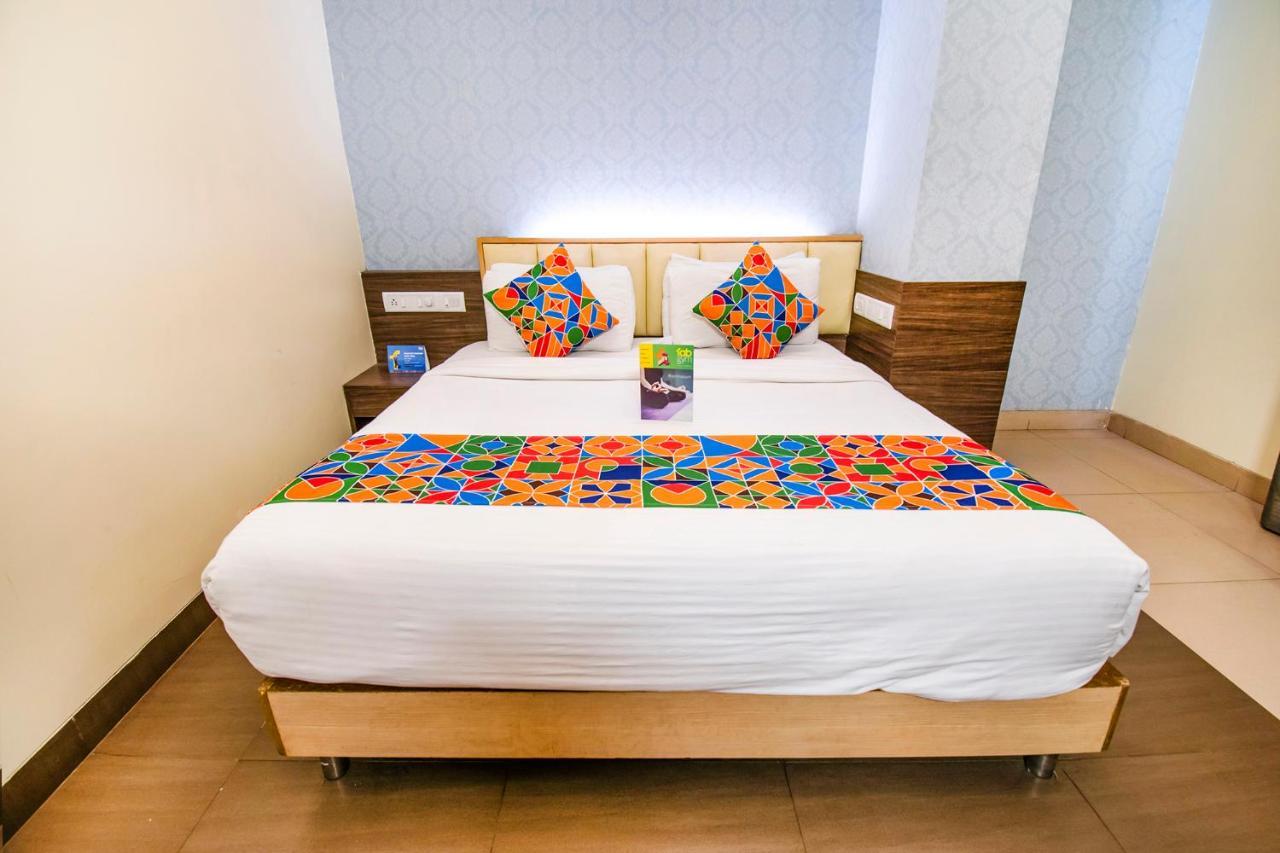 Hotel Sadanand Regency Pimpri-Chinchwad Екстер'єр фото