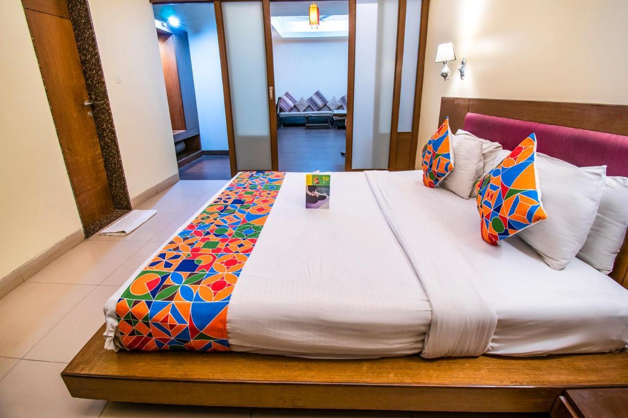 Hotel Sadanand Regency Pimpri-Chinchwad Екстер'єр фото
