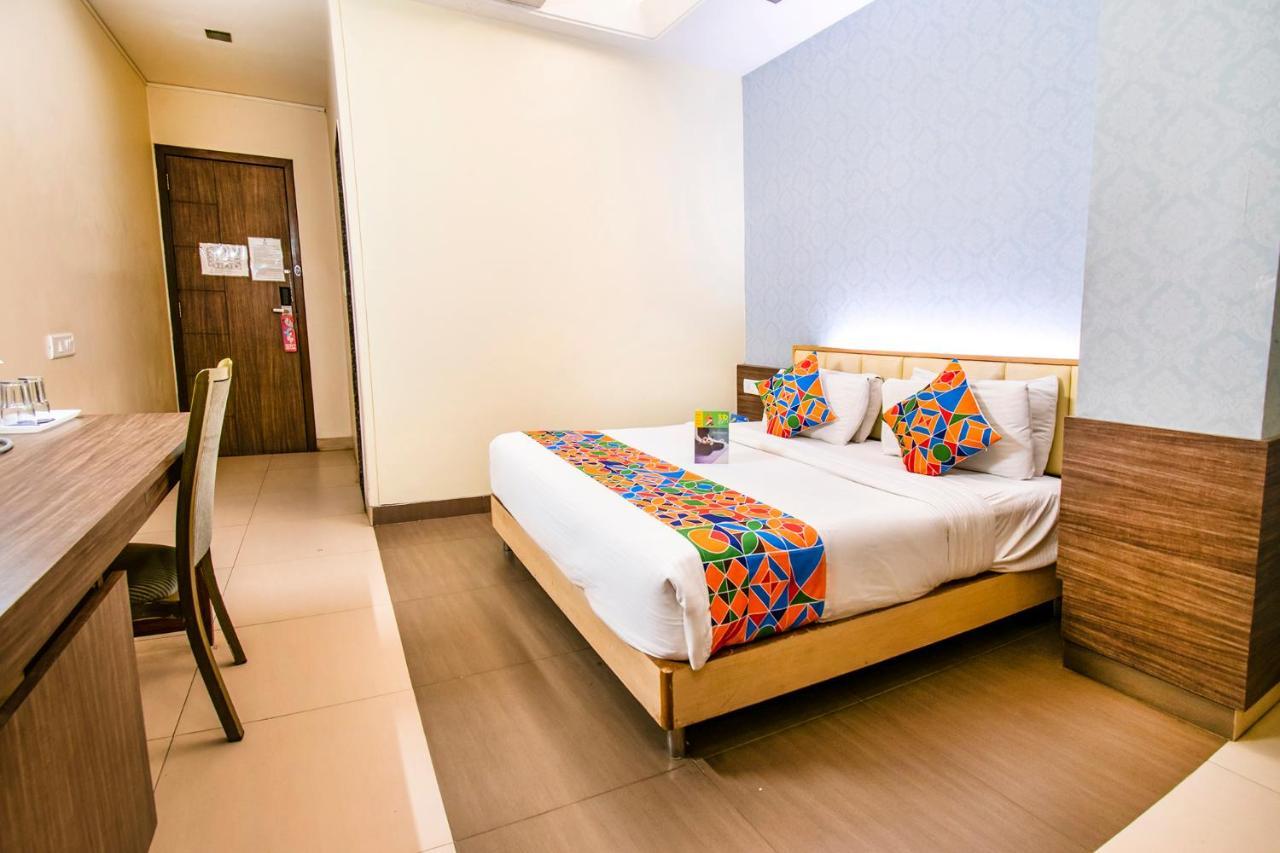 Hotel Sadanand Regency Pimpri-Chinchwad Екстер'єр фото